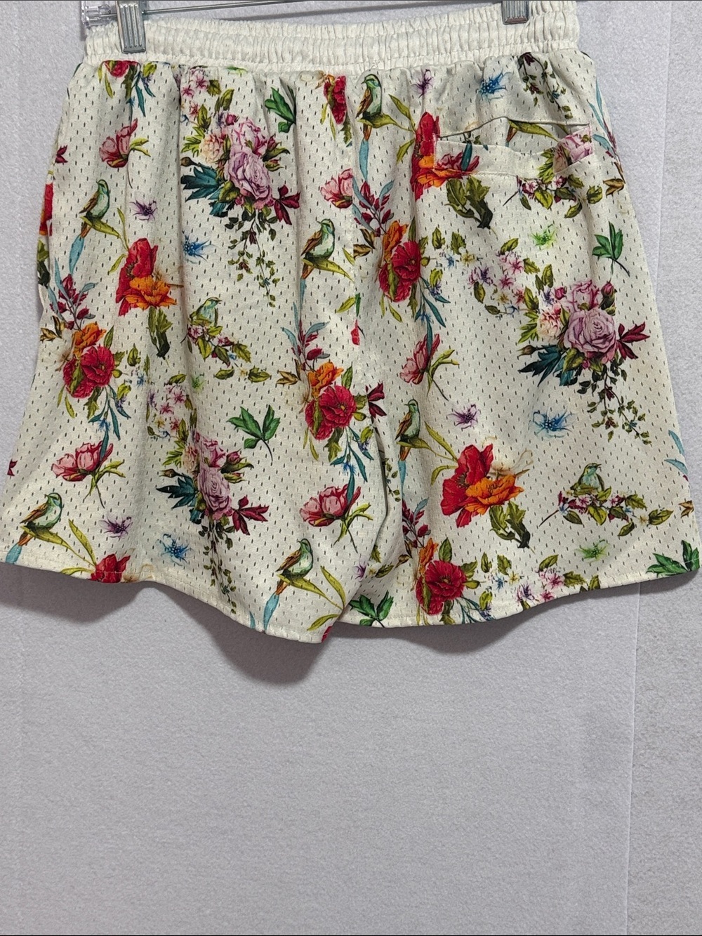 YoungLA Cream Floral Athletic Mesh Lined Basketball Humming Bird Print Shorts - Picture 5 of 5